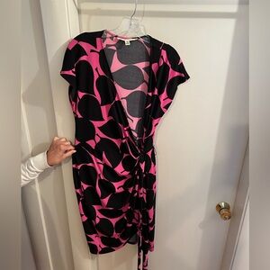 Women’s Midi V-Neck Wrap Dress